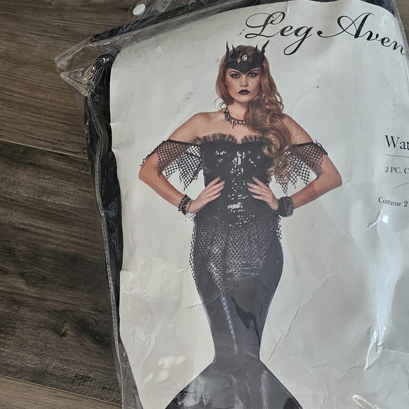 Leg Avenue Dark Water Siren Costume - Picture 3 of 12